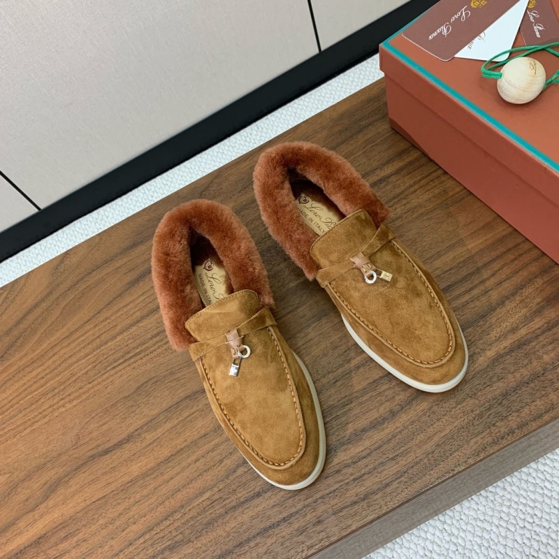L0r0 P1ana loafers